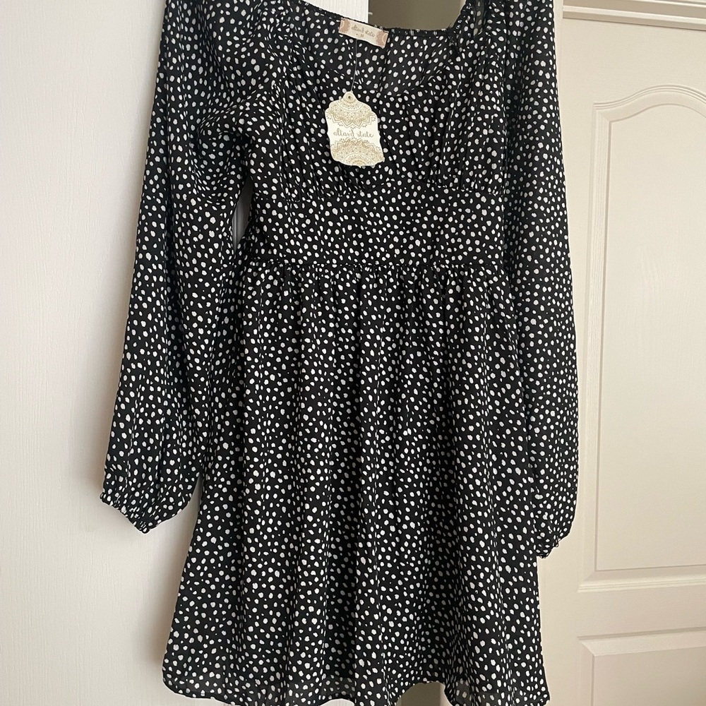 Altar'd State White and Black Bishop Sleeve Sundress
